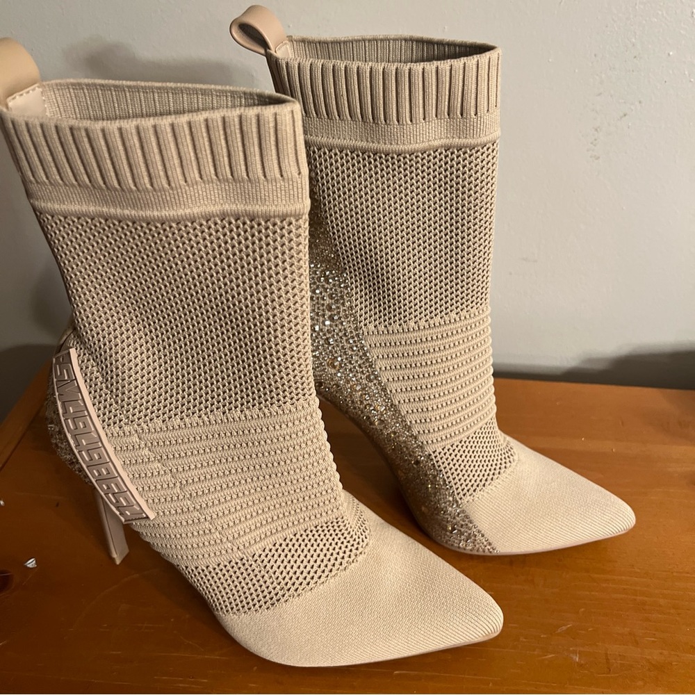 Steve Madden Maxwell Women S Mesh Pointed Toe Ankle Sock Boots Taupe 7.5